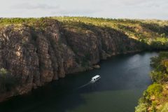 tour boat sails up katherine gorge in nitmiluk national park